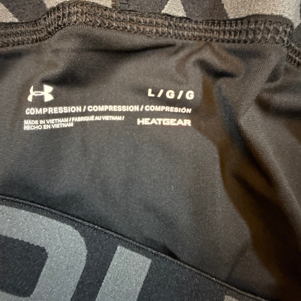 Under Armour HeatGear Compression Shorts Black Training Athletic Large NEW 2215 - Picture 3 of 9